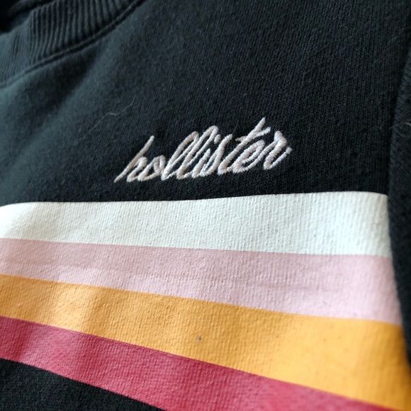 Hollister top - Picture 2 of 3